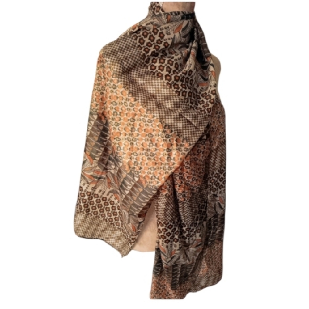 D&Y ~ Brown Tan Geometric Print Lightweight Wrap Scarf NWT